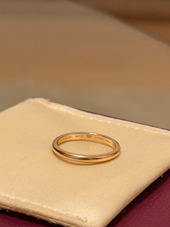 ブルガリハーフエタニティ（金・貴金属）の商品画像 - 査定依頼日：2026年4月6日 - 最高査定価格：110,000円