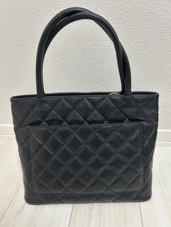 復刻トート（ブランドバッグ）の商品画像 - 査定依頼日：2026年2月15日 - 最高査定価格：655,000円