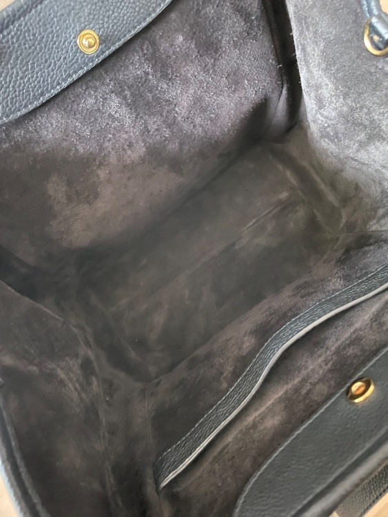 フォールドカバ　スモール（ブランドバッグ）の商品画像 - 査定依頼日：2026年4月5日 - 最高査定価格：90,000円