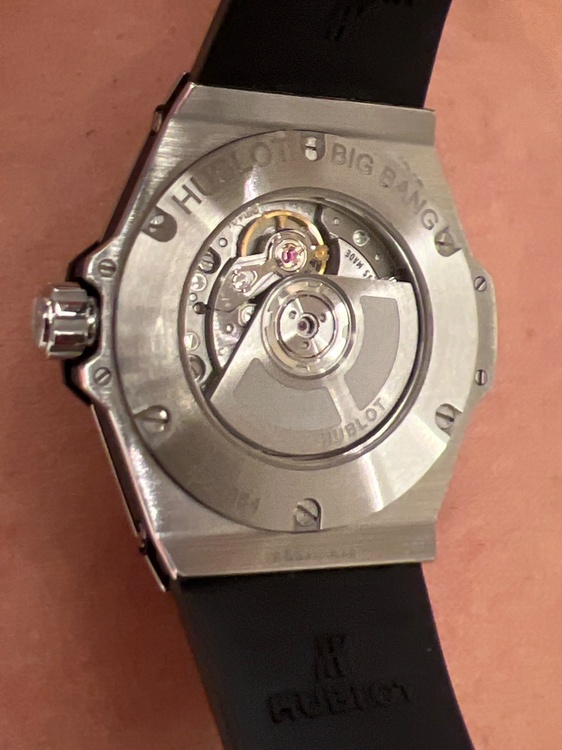 ウブロ ビックバン 485.SX.1270.RX.120（高級時計）の商品画像 - 査定依頼日：2026年1月4日 - 最高査定価格：750,000円