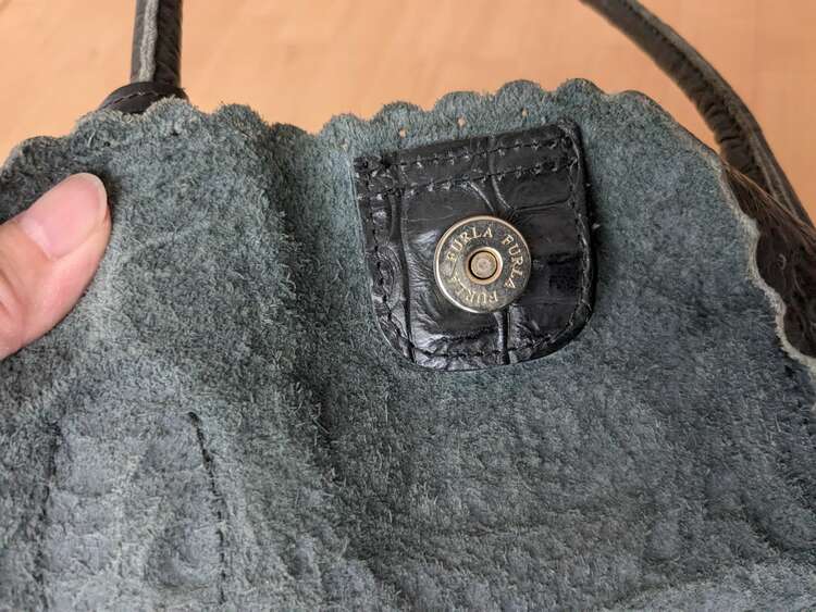 わからない（ブランドバッグ）の商品画像 - 査定依頼日：2025年3月27日 - 最高査定価格：2,000円