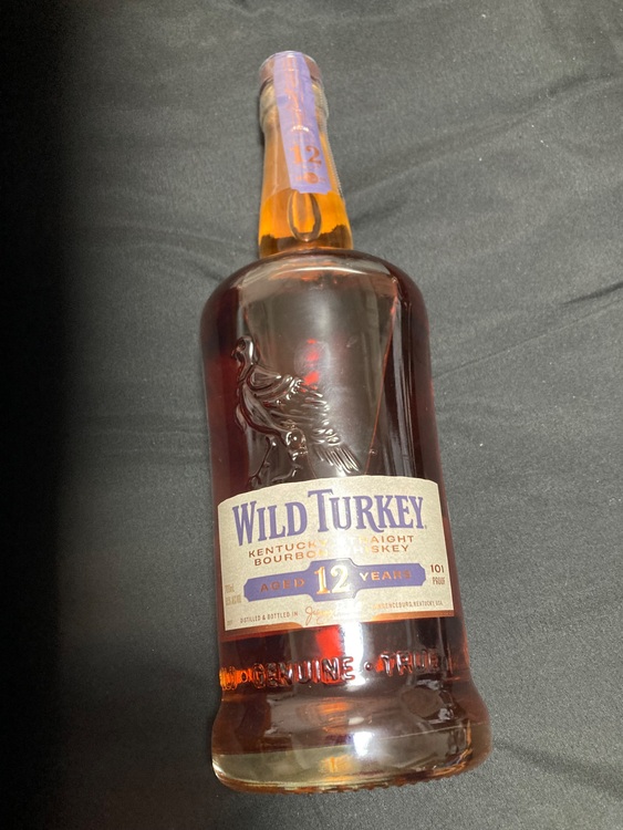 ワイルドターキー12箱入り（お酒）の商品画像 - 査定依頼日：2025年9月29日 - 最高査定価格：9,500円