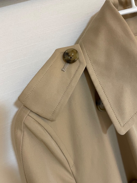 ユナイテッドアローズ　ダブルブレストトレンチコート品番1525-216-0964（古着・ファッション）の商品画像 - 査定依頼日：2025年11月10日 - 最高査定価格：500円