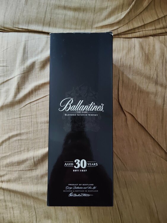 ヴァレンタイン30年　箱付き（お酒）の商品画像 - 査定依頼日：2026年2月4日 - 最高査定価格：26,500円