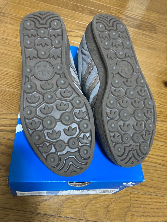 GAZELLE INDOOR JS JQ6213（古着・ファッション）の商品画像 - 査定依頼日：2025年11月26日 - 最高査定価格：1,000円