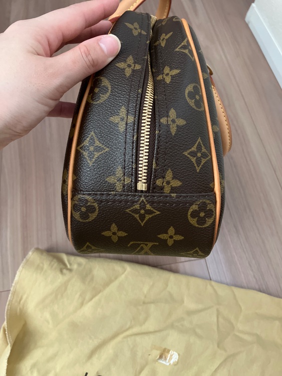ルイヴィトン モノグラム （ブランドバッグ）の商品画像 - 査定依頼日：2025年6月10日 - 最高査定価格：65,000円