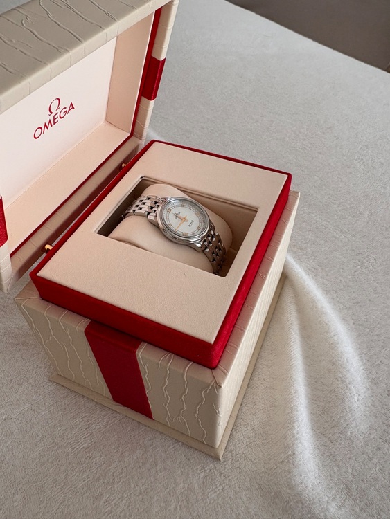 オメガ その他 （高級時計）の商品画像 - 査定依頼日：2025年11月6日 - 最高査定価格：250,000円