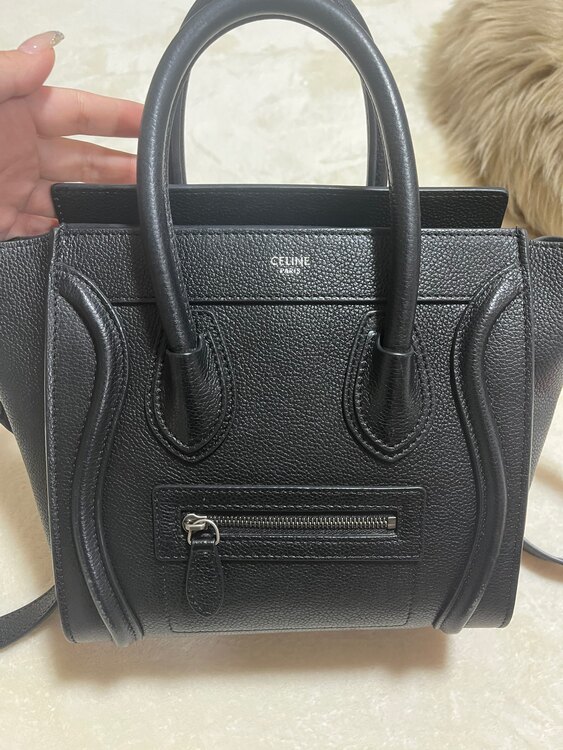 セリーヌ  （ブランドバッグ）の商品画像 - 査定依頼日：2024年12月16日 - 最高査定価格：100,000円