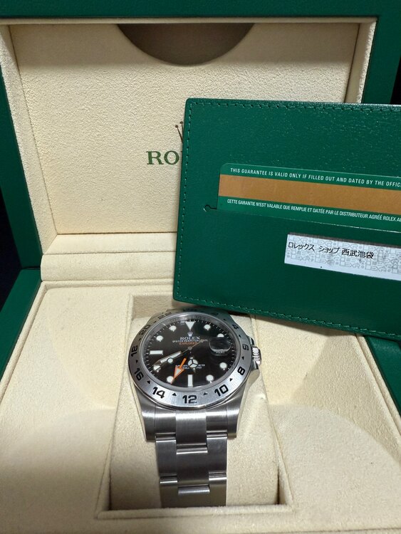 ロレックス エクスプローラー 216570（高級時計）の商品画像 - 査定依頼日：2025年5月28日 - 最高査定価格：1,200,000円