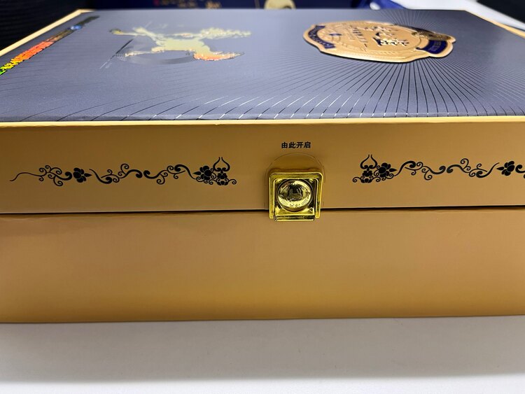 dream of the blue（お酒）の商品画像 - 査定依頼日：2023年12月12日