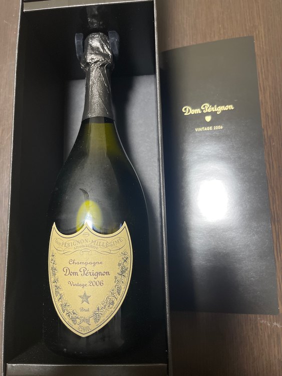 ドンペリ（お酒）の商品画像 - 査定依頼日：2023年7月18日 - 最高査定価格：16,000円