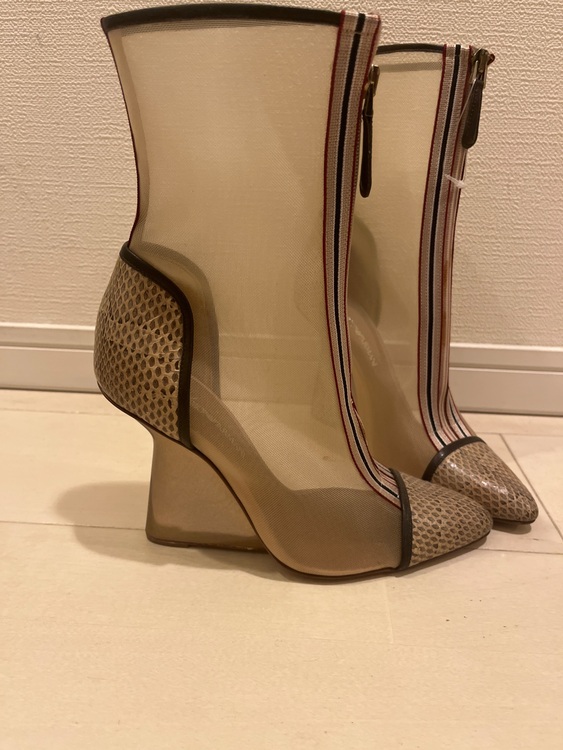 EMPORIO ARMANIサマーブーツ（古着・ファッション）の商品画像 - 査定依頼日：2025年6月26日