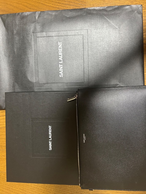 クラッチバッグ（ブランドバッグ）の商品画像 - 査定依頼日：2025年8月7日 - 最高査定価格：34,000円