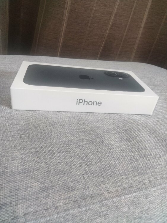 iPhone iPhone 17 512GB SIMフリー（スマホ）の商品画像 - 査定依頼日：2026年7月18日 - 最高査定価格：160,000円