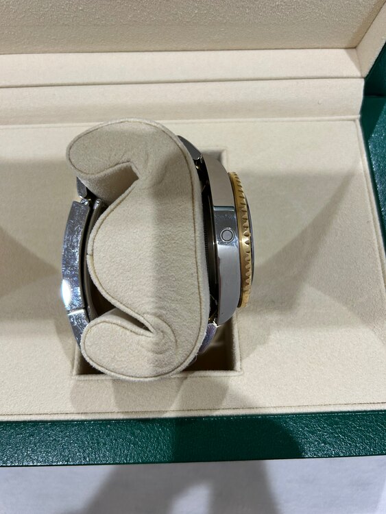 ロレックス シードゥエラー 126603（高級時計）の商品画像 - 査定依頼日：2025年2月11日 - 最高査定価格：2,200,000円