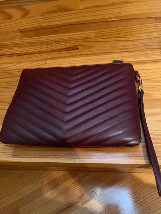 クラッチバッグ（ブランドバッグ）の商品画像 - 査定依頼日：2026年3月4日 - 最高査定価格：50,000円