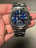 ヴァシュロン コンスタンタン オーヴァーシーズ 7900/110A-B33（高級時計）の商品画像 - 査定依頼日：2024年4月29日 - 最高査定価格：3,700,000円