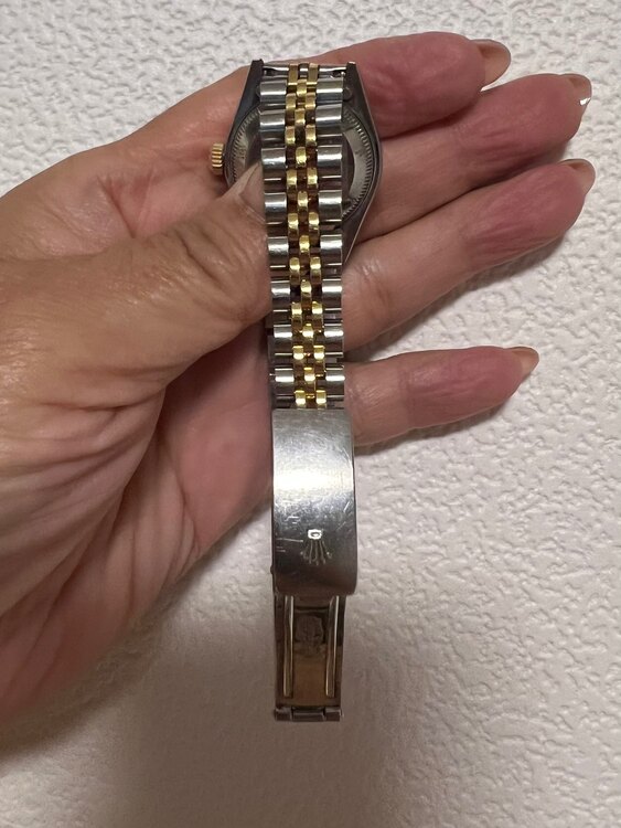 ロレックスオイスターパーペチュアル　デイトジャスト　レディース（高級時計）の商品画像 - 査定依頼日：2025年1月24日 - 最高査定価格：680,000円