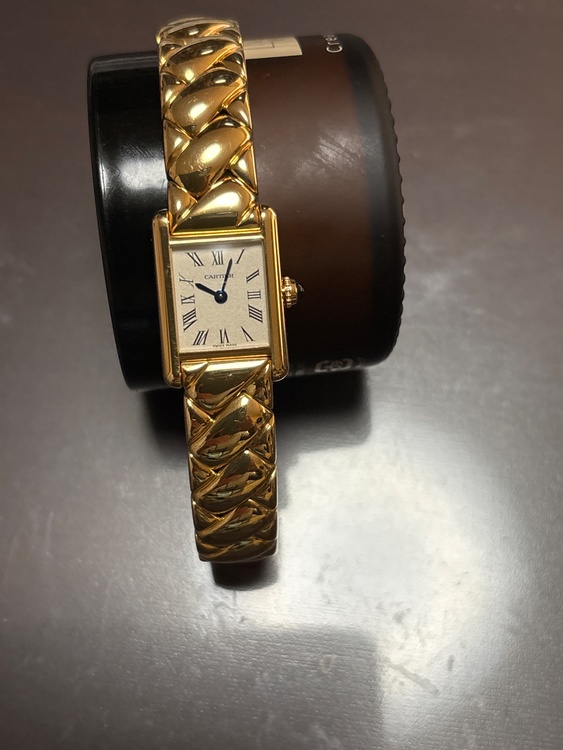 カルティエ タンク 450059Fx（高級時計）の商品画像 - 査定依頼日：2026年2月24日 - 最高査定価格：3,000,000円