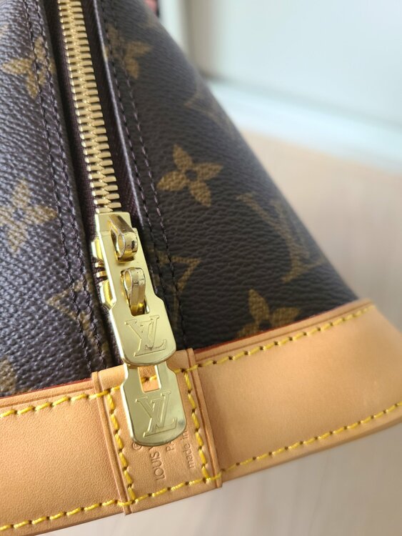 ルイヴィトン モノグラム （ブランドバッグ）の商品画像 - 査定依頼日：2026年4月5日 - 最高査定価格：160,000円