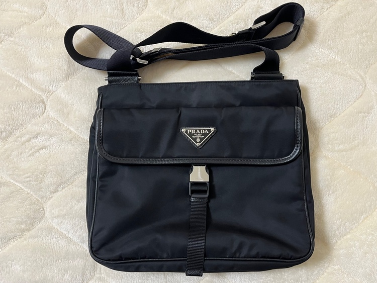 プラダ  （ブランドバッグ）の商品画像 - 査定依頼日：2026年3月5日 - 最高査定価格：140,000円