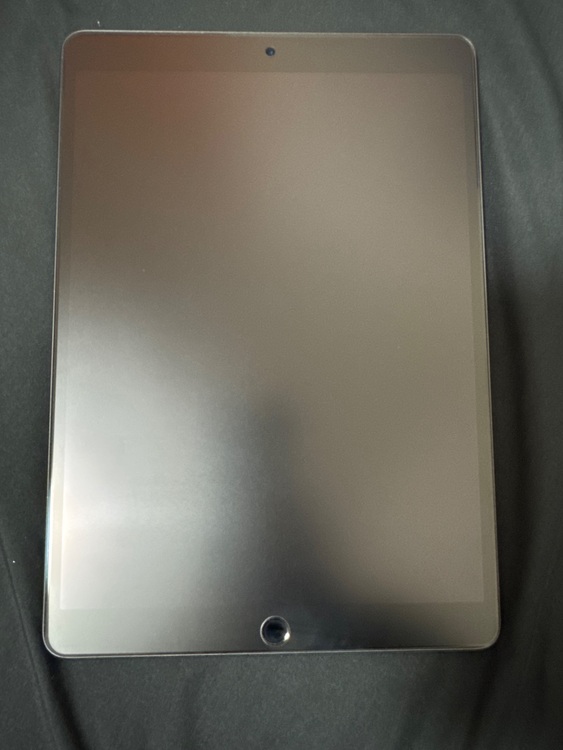 iPad Air3（PC・タブレット）の商品画像 - 査定依頼日：2025年6月7日 - 最高査定価格：18,000円