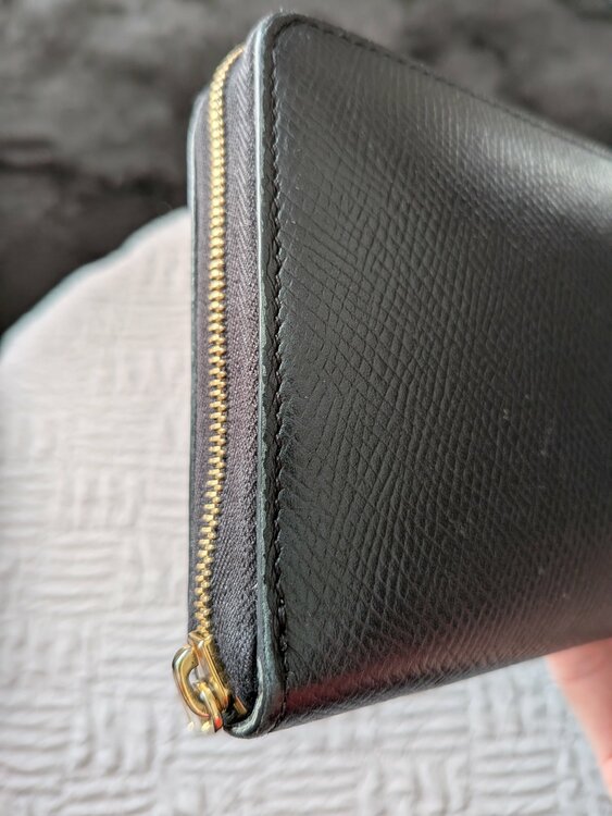 セリーヌ  （ブランドバッグ）の商品画像 - 査定依頼日：2025年12月16日 - 最高査定価格：15,000円