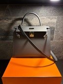 エルメス ケリー （ブランドバッグ）の商品画像 - 査定依頼日：2025年11月29日 - 最高査定価格：3,000,000円