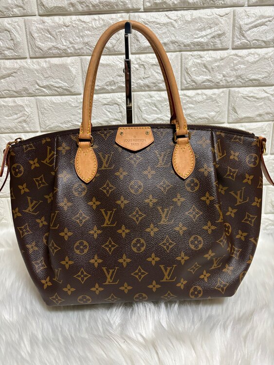 ルイヴィトン モノグラム ハンドバッグ　テュレンMM トートバッグ（ブランドバッグ）の商品画像 - 査定依頼日：2025年4月15日 - 最高査定価格：110,000円