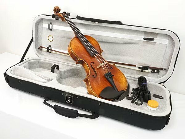 PLAYTECH PVN744E バイオリン 4/4 European Mode（ピアノ・楽器・PA機材）の商品画像 - 査定依頼日：2026年5月8日 - 最高査定価格：100,000円