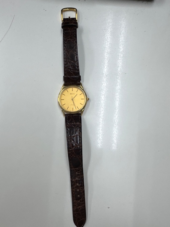 ドルチェ（高級時計）の商品画像 - 査定依頼日：2025年7月1日 - 最高査定価格：210,000円