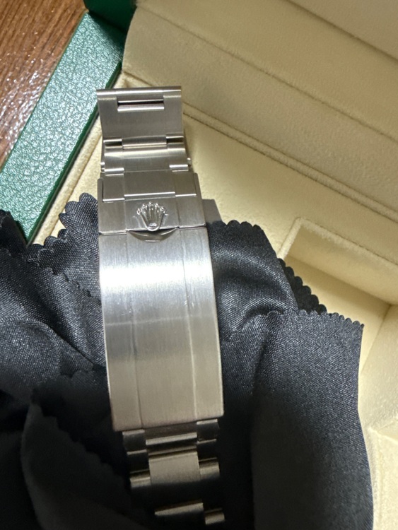 ロレックス サブマリーナー 126610Lv（高級時計）の商品画像 - 査定依頼日：2025年6月17日 - 最高査定価格：2,100,000円