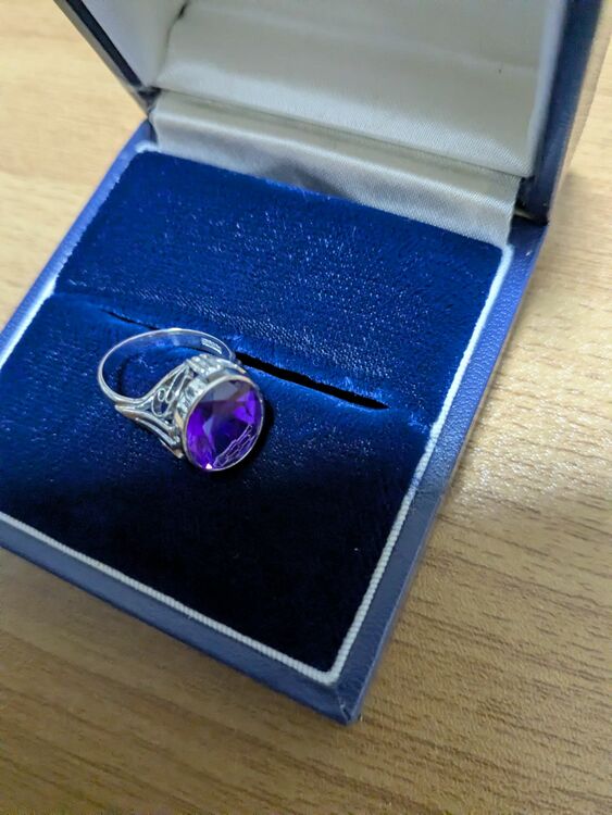 指輪（宝石）の商品画像 - 査定依頼日：2025年11月30日 - 最高査定価格：25,000円