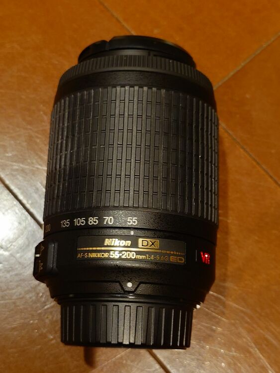 NIKON　DX（カメラ）の商品画像 - 査定依頼日：2025年10月20日 - 最高査定価格：3,000円