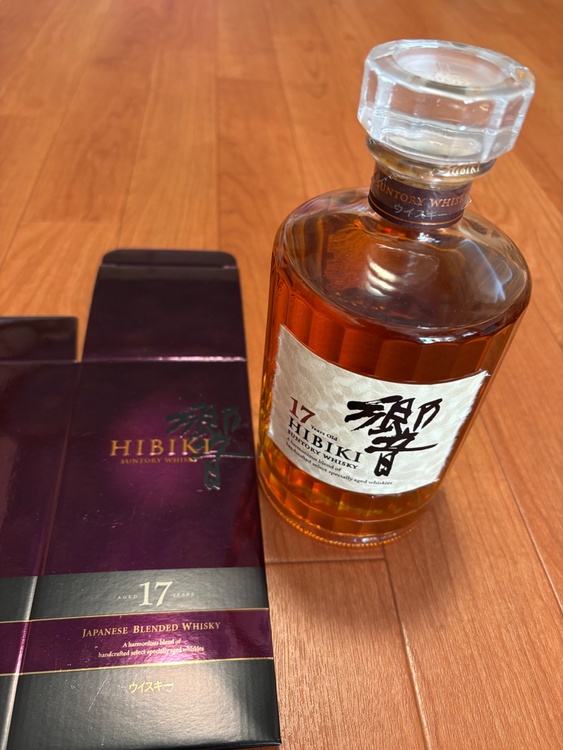 ウイスキー サントリー響 （お酒）の商品画像 - 査定依頼日：2026年2月15日 - 最高査定価格：53,000円