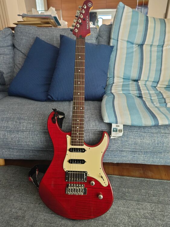 PACIFIKA 612ＶIIXFMX（ピアノ・楽器・PA機材）の商品画像 - 査定依頼日：2025年9月24日 - 最高査定価格：100,000円