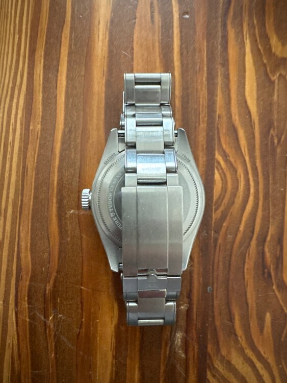 チューダー その他 M79470-0001（高級時計）の商品画像 - 査定依頼日：2025年5月28日 - 最高査定価格：375,000円