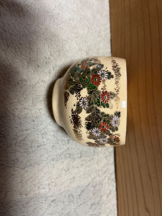 茶碗（美術品・骨董品）の商品画像 - 査定依頼日：2026年8月4日 - 最高査定価格：2,000円