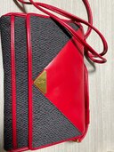 YS0103/0440  YS009103（ブランドバッグ）の商品画像 - 査定依頼日：2025年1月31日 - 最高査定価格：17,000円