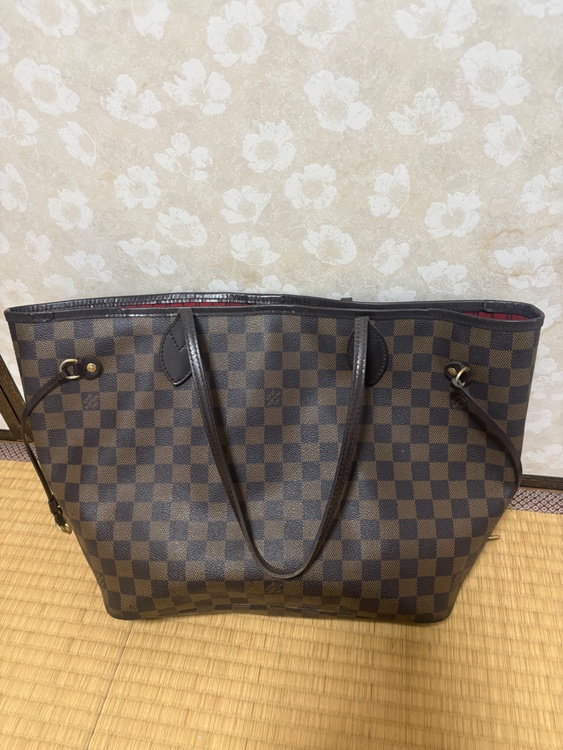 ルイ・ヴィトン ネヴァーフル MM ダミエ・エベヌ N51105（ブランドバッグ）の商品画像 - 査定依頼日：2026年10月4日 - 最高査定価格：45,000円