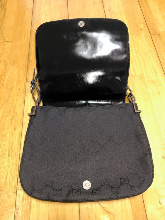 グッチ  （ブランドバッグ）の商品画像 - 査定依頼日：2025年9月29日 - 最高査定価格：15,000円