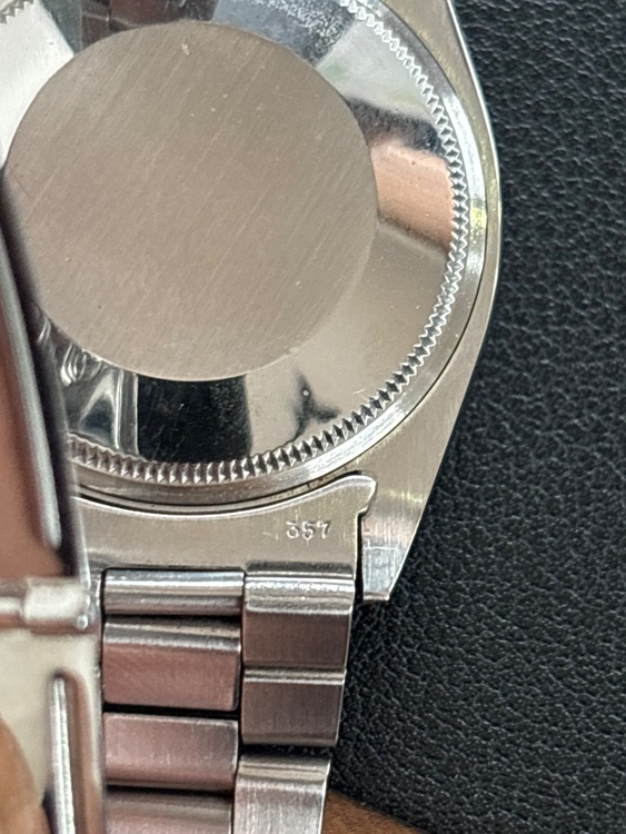 ロレックス パーペチュアルデイト 150（高級時計）の商品画像 - 査定依頼日：2026年3月23日 - 最高査定価格：700,000円