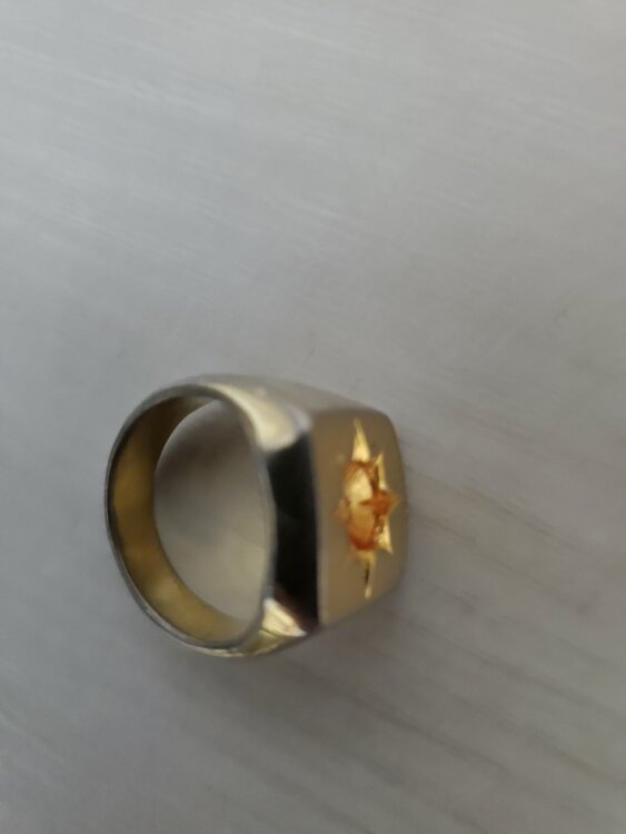 指輪（美術品・骨董品）の商品画像 - 査定依頼日：2025年12月17日 - 最高査定価格：85,000円