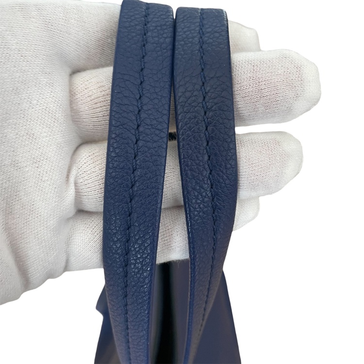 カバファントム（ブランドバッグ）の商品画像 - 査定依頼日：2025年12月10日 - 最高査定価格：70,000円