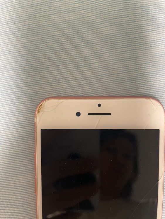 iPhone7 32GB SIMフリー（スマホ）の商品画像 - 査定依頼日：2026年5月13日 - 最高査定価格：1,500円