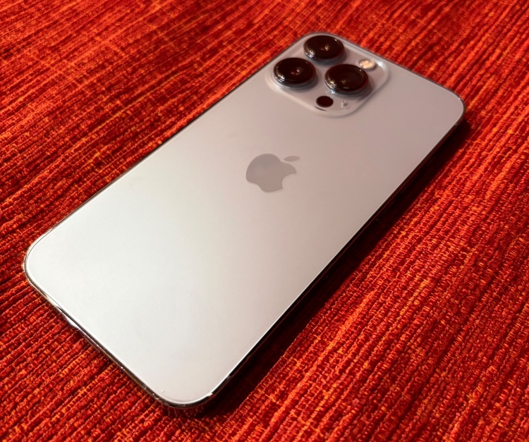 iPhone 13 Pro 1TB SIMフリー（スマホ）の商品画像 - 査定依頼日：2026年3月2日 - 最高査定価格：47,000円