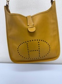 エブリン（ブランドバッグ）の商品画像 - 査定依頼日：2026年4月16日 - 最高査定価格：200,000円