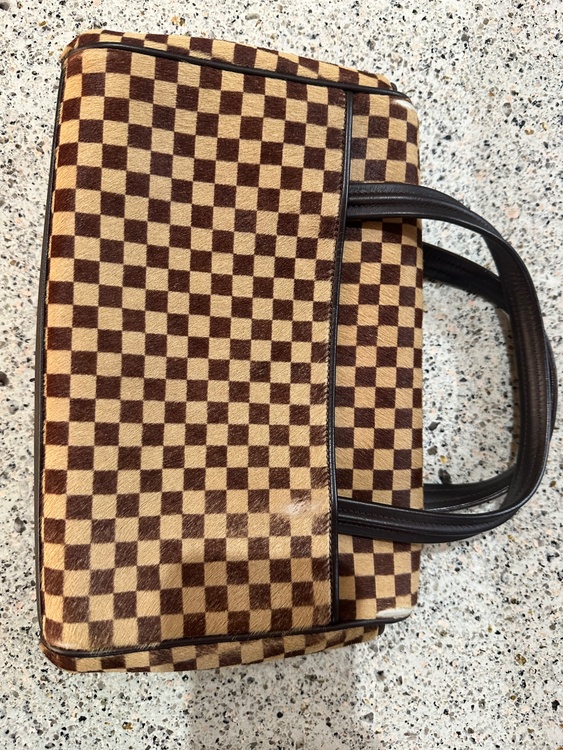 ソバージュ　M92131（ブランドバッグ）の商品画像 - 査定依頼日：2025年12月15日 - 最高査定価格：30,000円