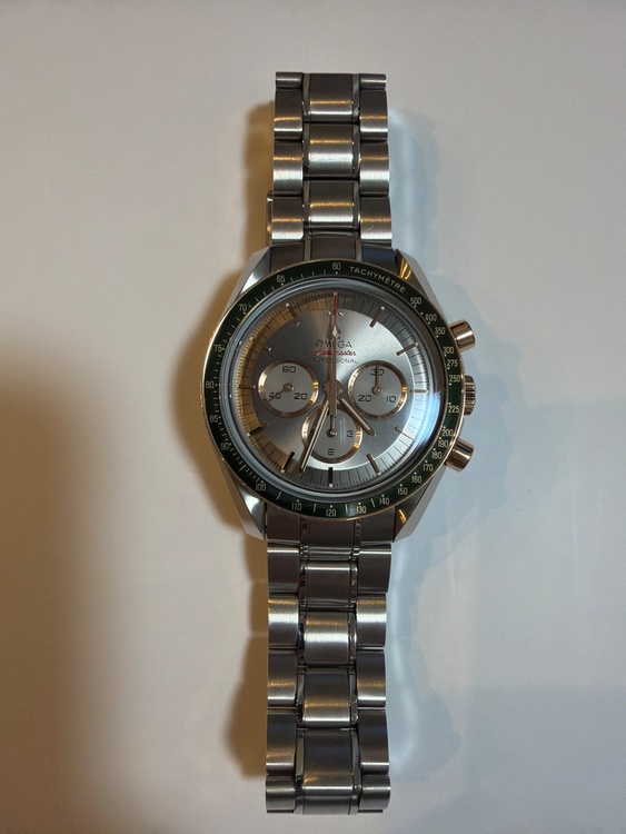 オメガ スピードマスター （高級時計）の商品画像 - 査定依頼日：2026年1月7日 - 最高査定価格：1,000,000円