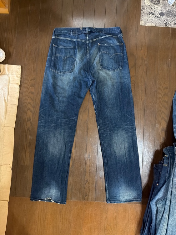 リーバイス（古着・ファッション）の商品画像 - 査定依頼日：2026年4月4日 - 最高査定価格：4,000円